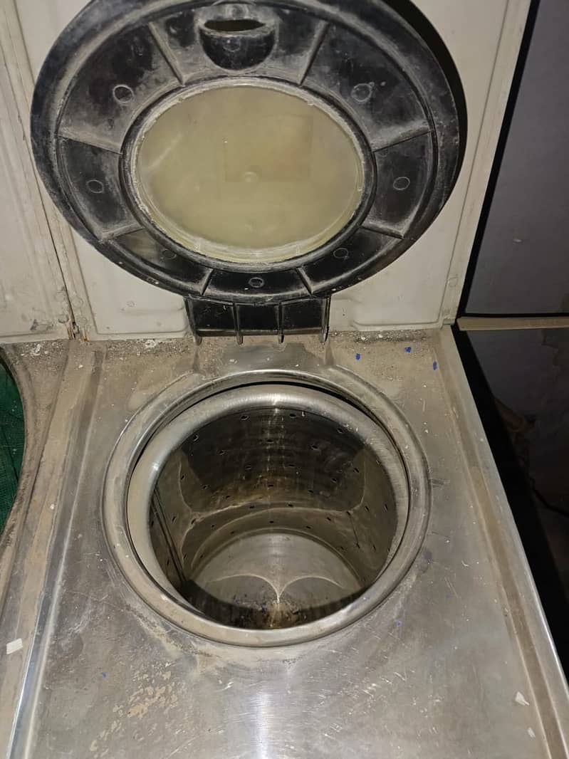 Original Super Asia Washer & Dray for Sala 8