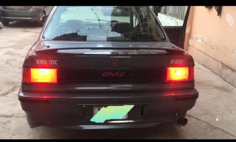 Honda Civic EXi 1988 6