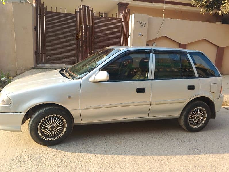 Suzuki Cultus 2004 1