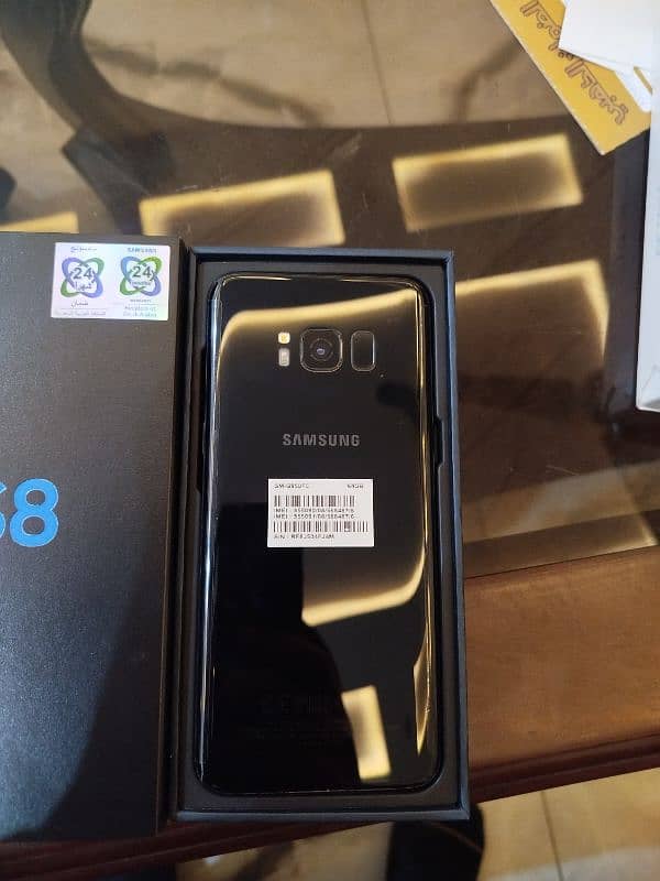 Samsung galaxy S8 New Condition 8