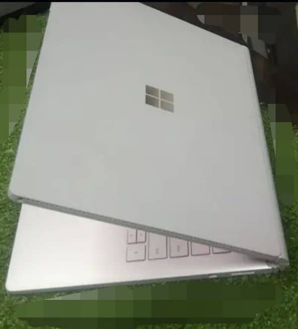 Microsoft surface note book 2