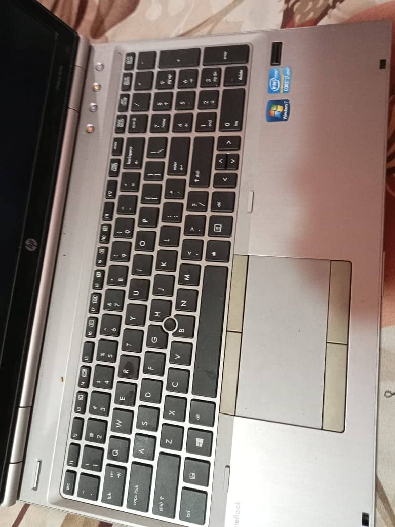 hp elite book core i7 3rd genration all ok 1/128gb 5