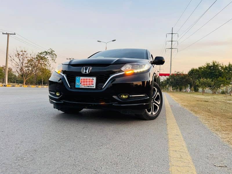 Honda Vezel 2015 1