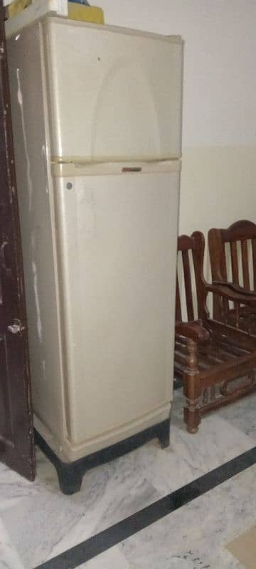 refrigerator for sale 0