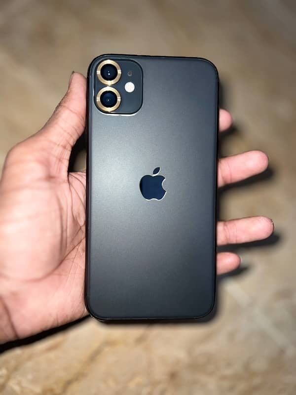 Iphone 11 128 gb With 84 Health Exchange Possible 1