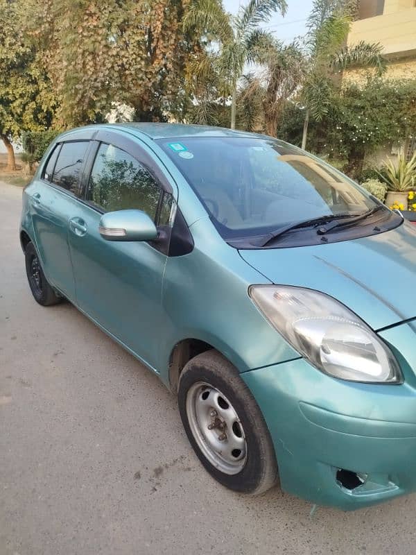 Toyota Vitz 2007 Model in best Condition 4