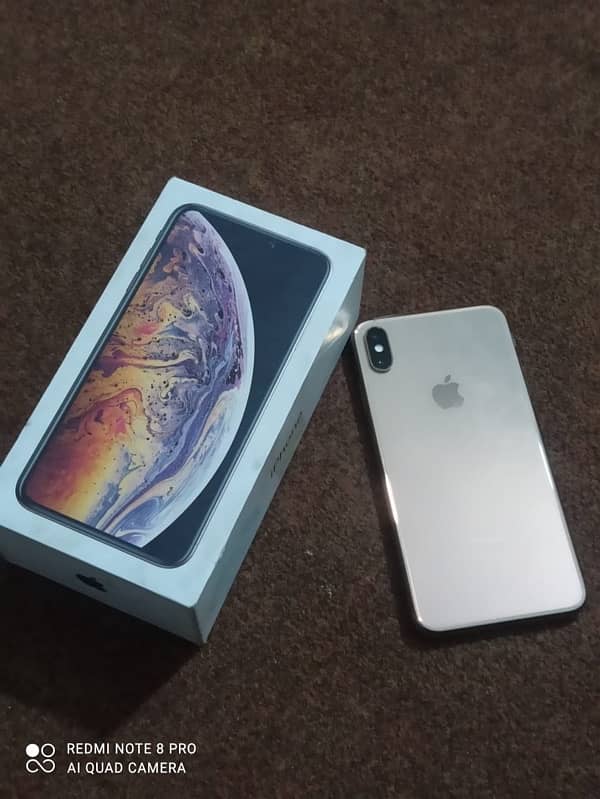 i phone xs max non pta 64 gb battery 77 with box  number 03212507790 0