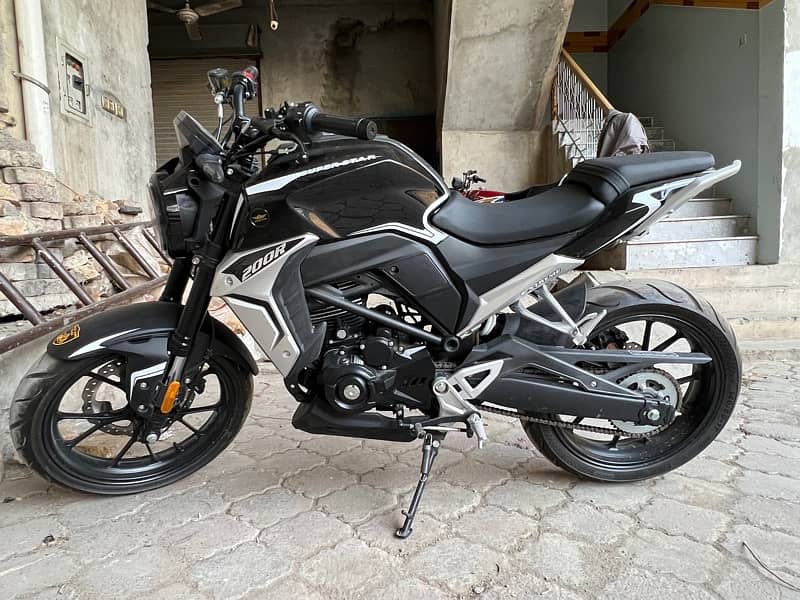 super star 200cc 0