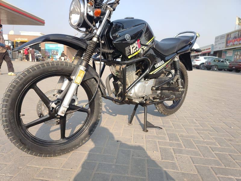 Yamaha YBR 125G 1