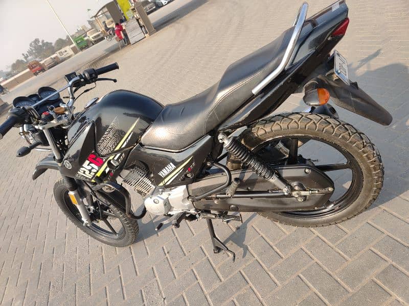 Yamaha YBR 125G 15