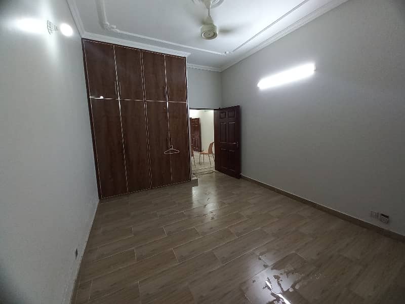 10 Marla House For Rent In Pcsir Phase 2 Near By UCP University And Shoukat Khanam 5