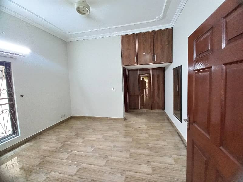 10 Marla House For Rent In Pcsir Phase 2 Near By UCP University And Shoukat Khanam 7