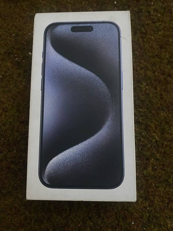 i Phone 15 Pro 128 Gb With Original box 2