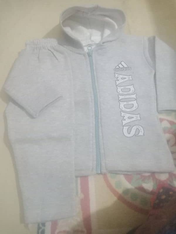 fleece tracksuit Available only 500 price 10