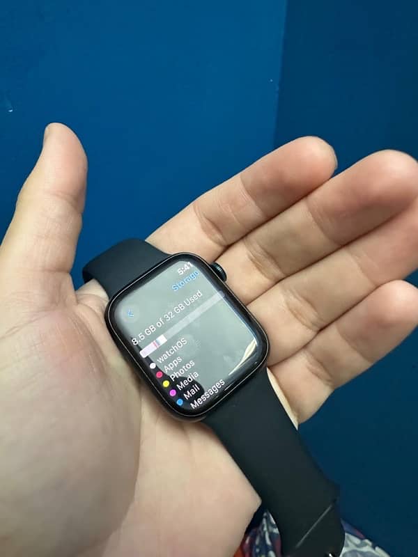 Apple Watch series 7 44mm 2