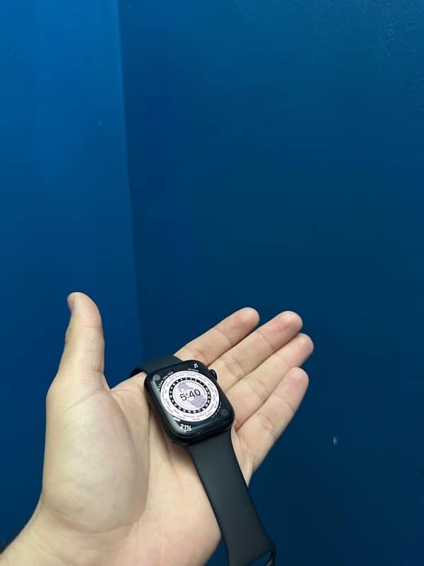 Apple Watch series 7 44mm 3