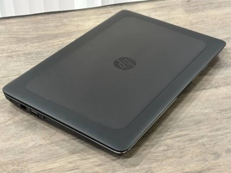 hp Zbook 15 G3  i7 6th generation 32 GB ram ddr4 500,GB ssd nvme 4