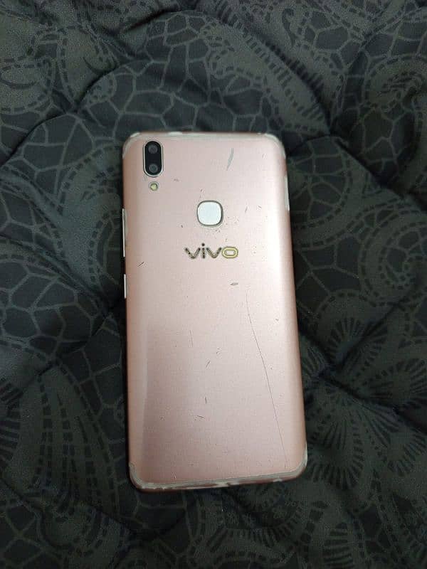 VIVO Y85 4 GB 64 GB Dual Sim 5