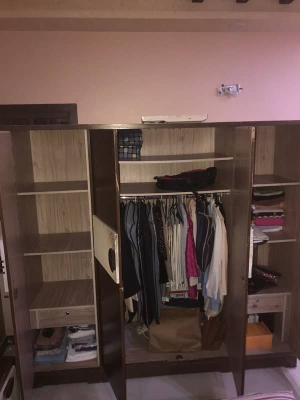 Brown Wooden wardrobe 3