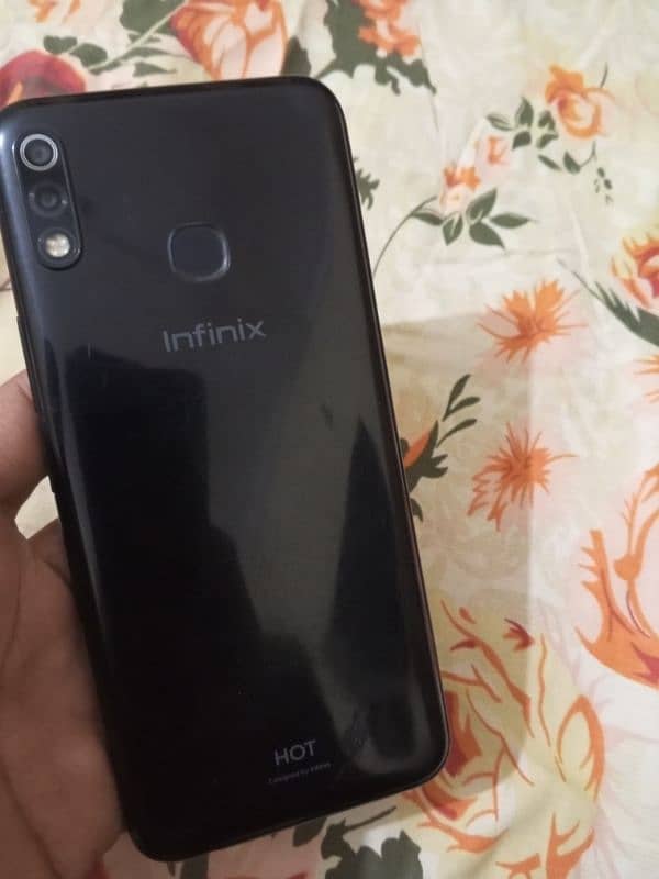 Infinix Hot 8 4