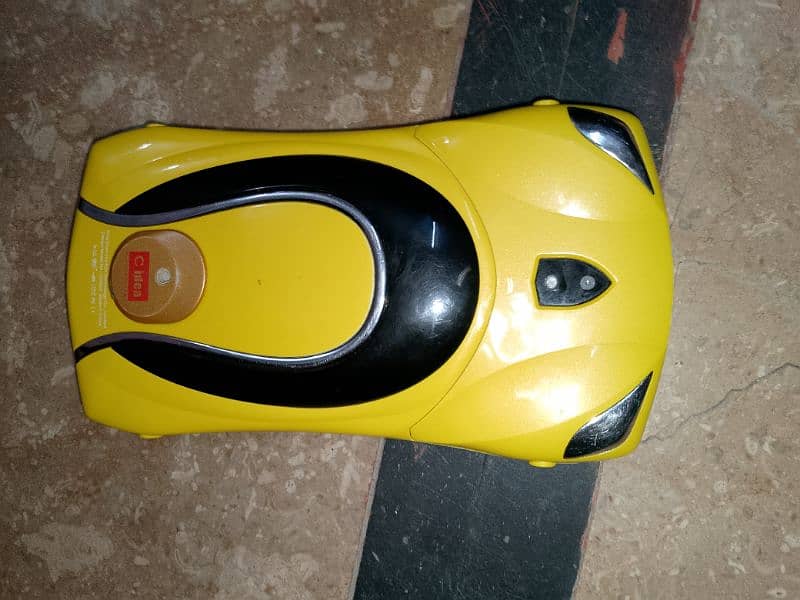 C idea Tab car shaped 0