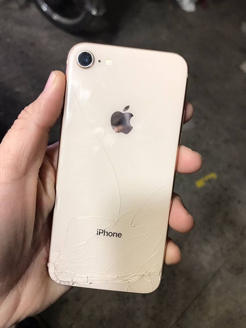 IPHONE 8 FACTORY UNLOCK ZA/A 32 GB NON PTA BACK BROKEN 0