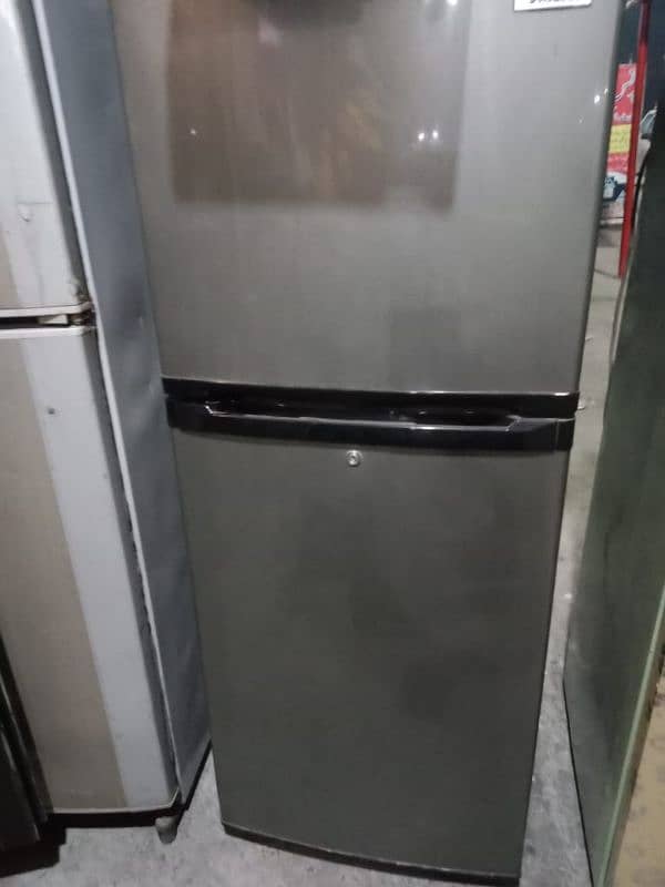 orient fridge for sell best condition cooling ok hai 7