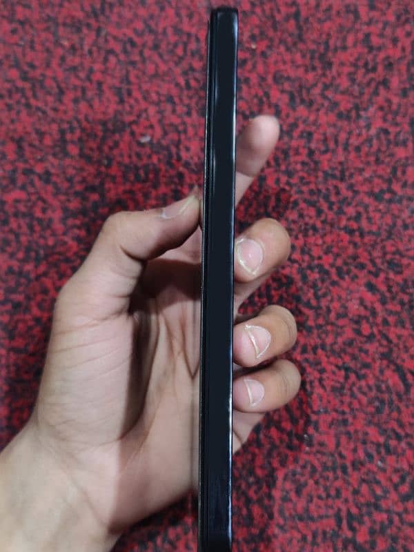 Infinix Note 30 16/256  Lush Condition 5