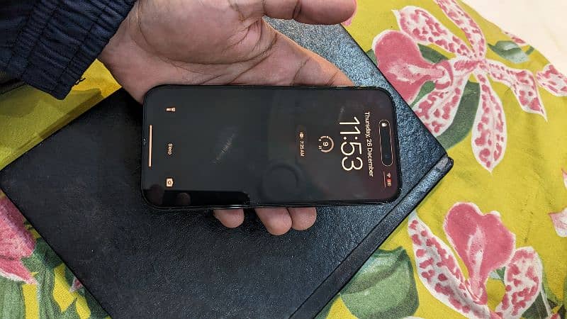 iPhone 14 pro 128GB Black 5