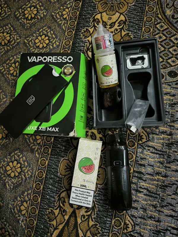 Vaporesso Luxe Xr Max Pod/Mod with Tokyo 50mg flavour 1