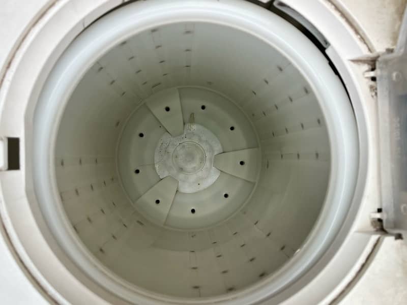 super washing machine 20 kg and dawlance spinner 10