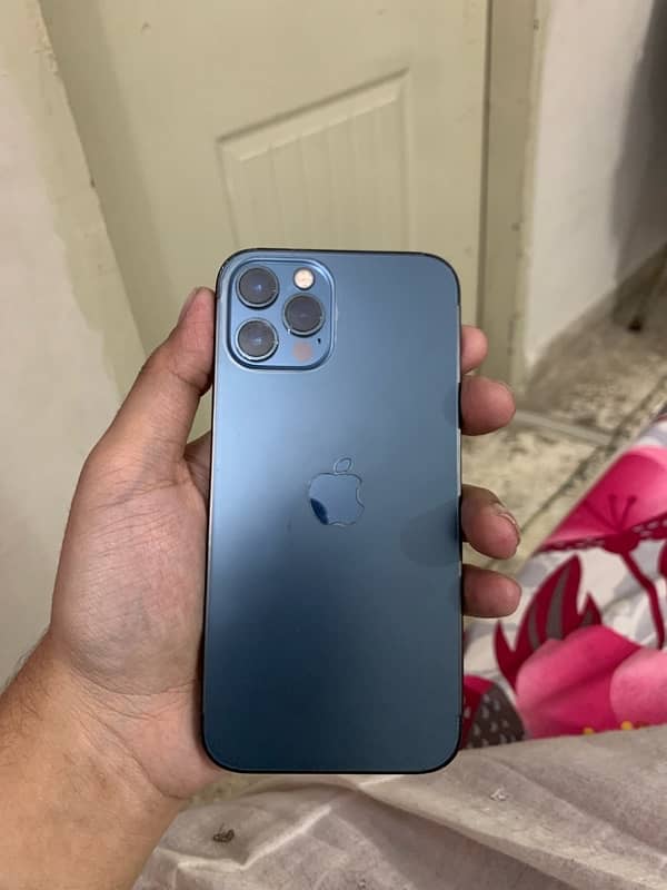 Iphone 12 pro 256 gb pta approved 0