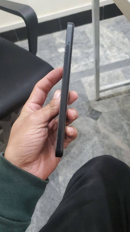 Realme C51 4 64gb for sale 4