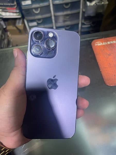 10/10 Iphone 14 pro max 256 Factory Unlock Deep Purple Color 2