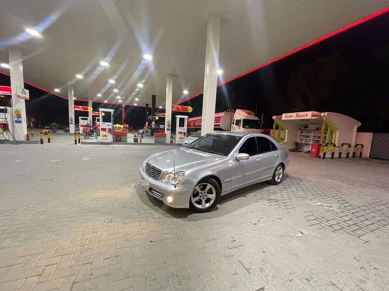 Mercedes C Class 2006 1