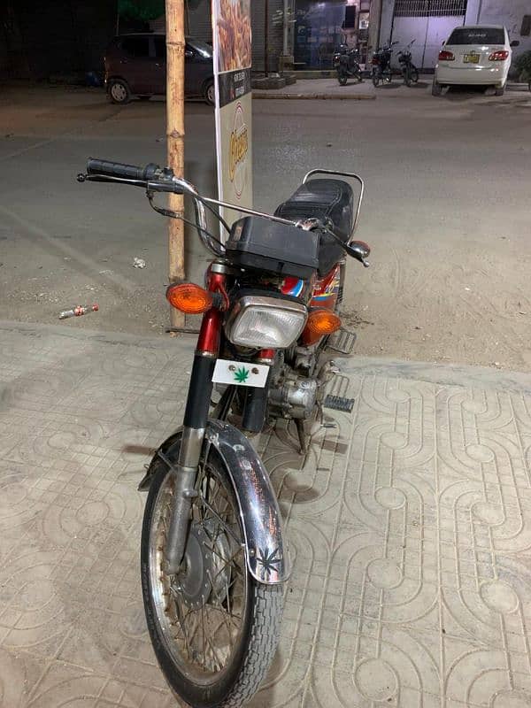 Hero 125 2005 Model 6