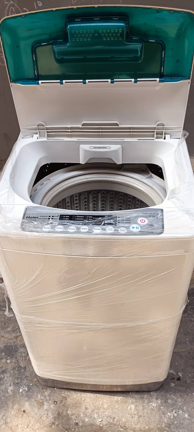 Haier 7.5 KG Mint Condition With Warrenty Automatic Washing Machine 5