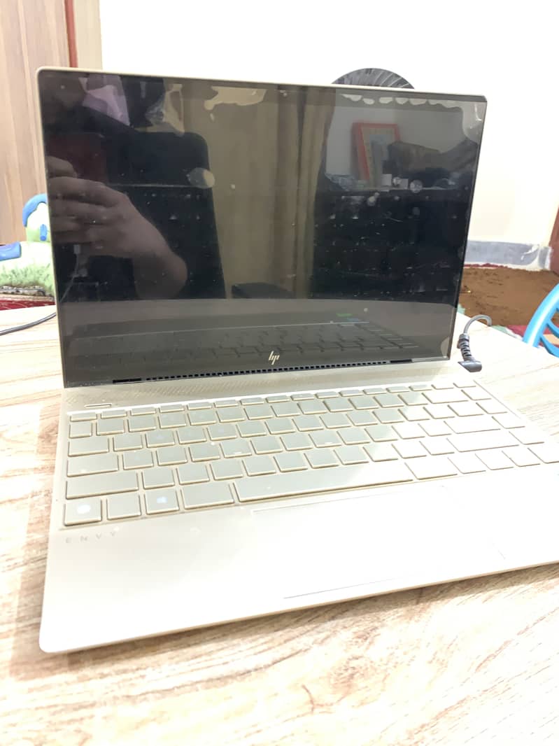 HP ENVY Laptop 13-ad1xx 1