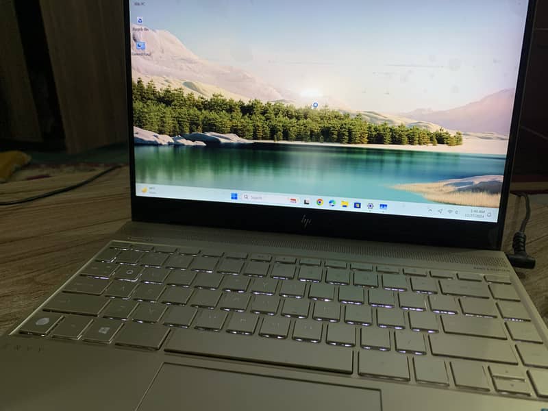 HP ENVY Laptop 13-ad1xx 2