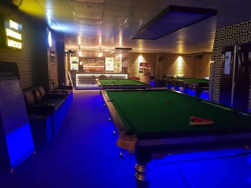 Snooker Club All Set up Evey thing For sale 8