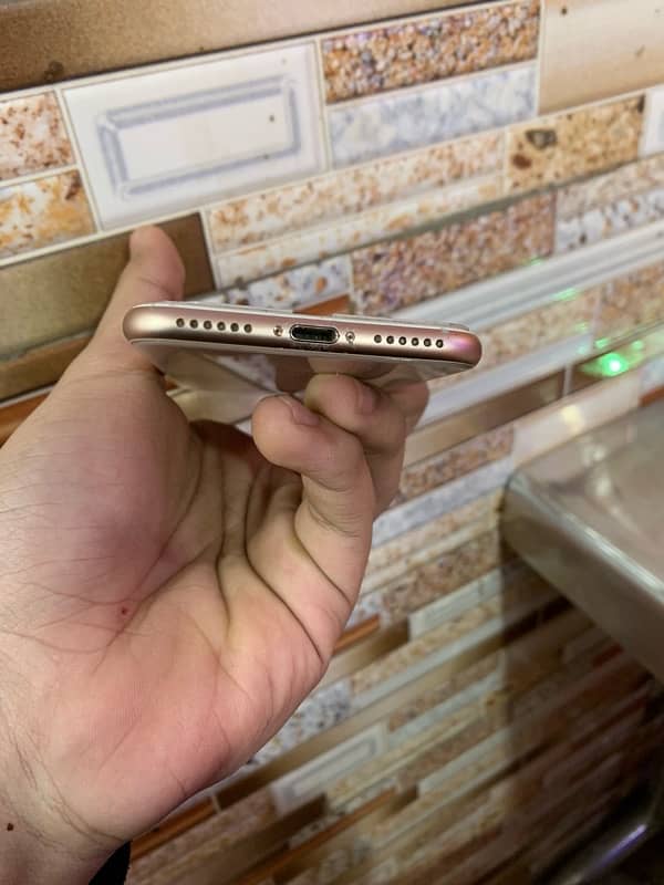 iPhone 8 64gb non pta 5