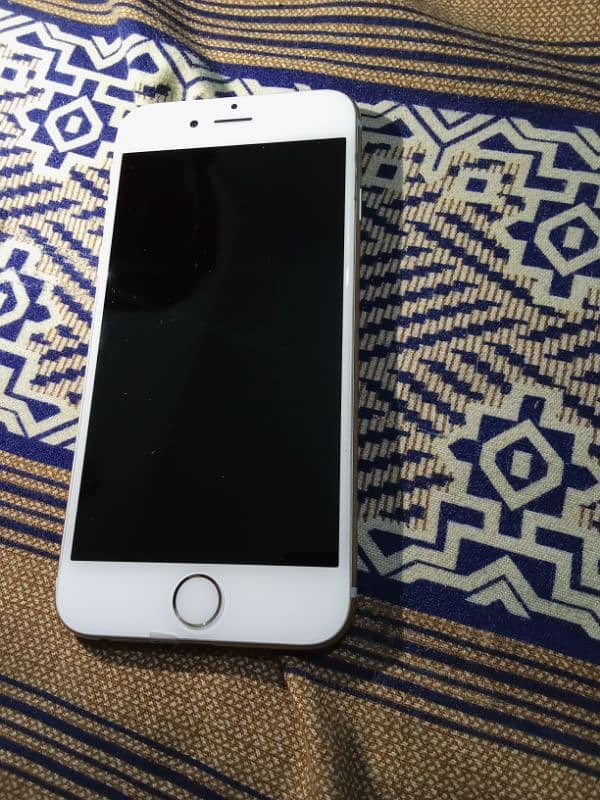 Brand New 64GB iphone 6 Non PTA 1