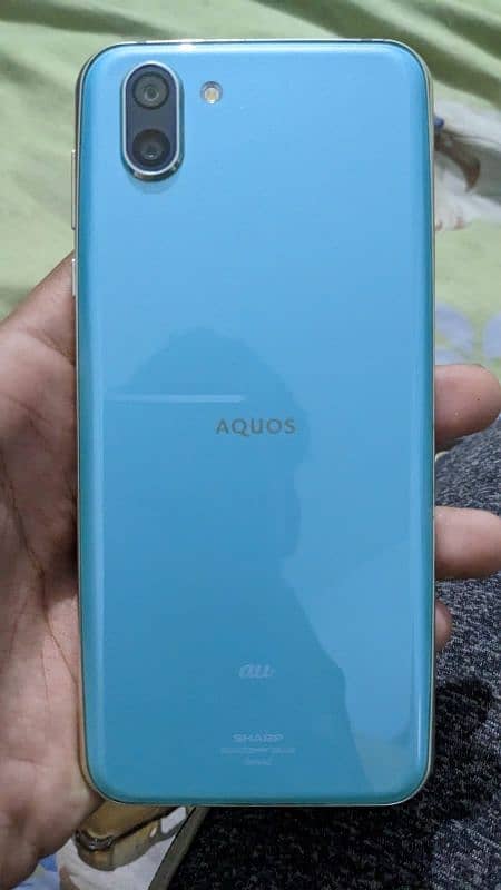 Sharp Aquos R2 non pta 2