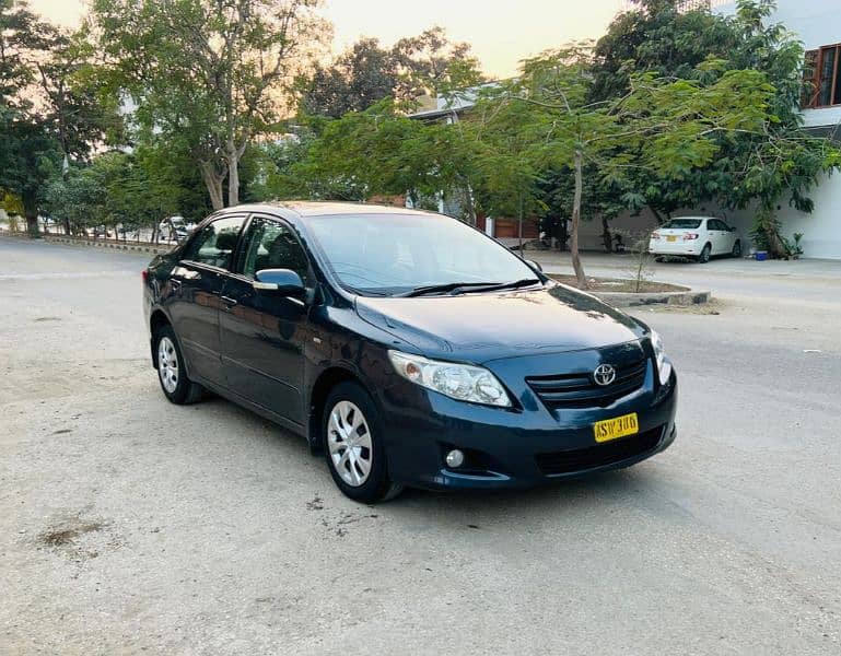 TOYOTA COROLLA XLI 1.3 VVTi MODEL 2010 1