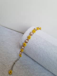 Beaded Flower Bracelets for your loved one's