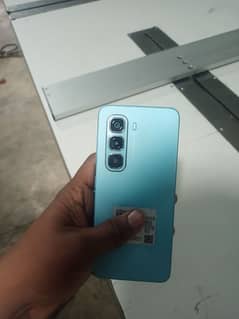 infinix hot 50 pro 8gb ram 128gb room all ok 10by10