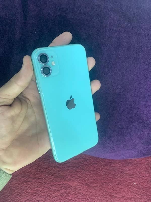 iPhone 11 64gb non PTA water seal 3