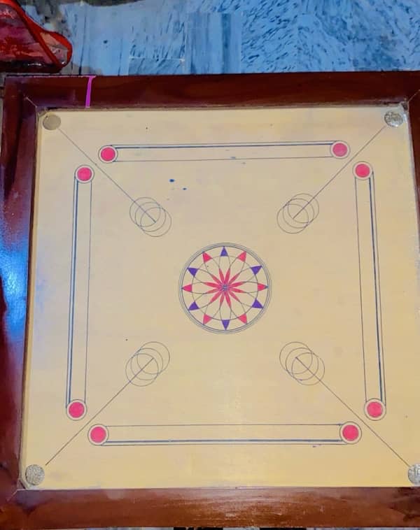 4x4 Carrom board condition is good 1