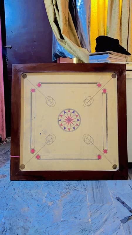 4x4 Carrom board condition is good 2