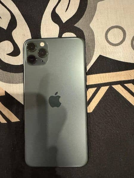 iphone 11 pro max. 0